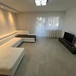 Modern In Διαμέρισμα *