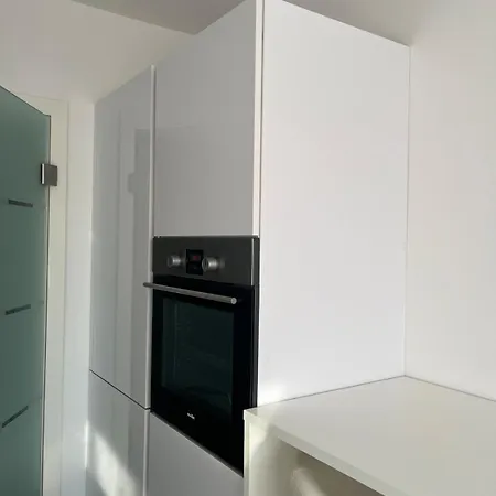 Modern In Apartamento *